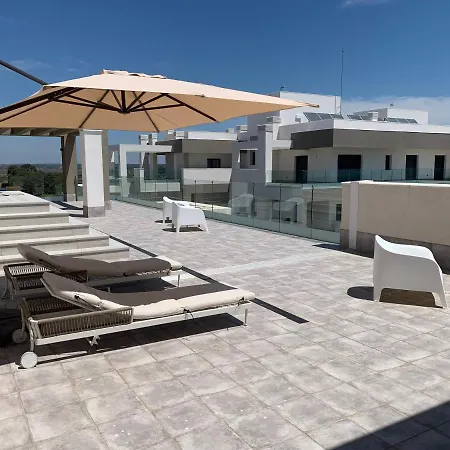 Apartman Penthouse With Wide Terrace Next To The Ocean *