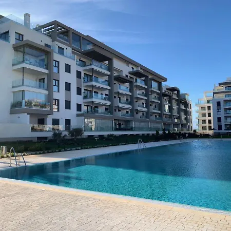 Penthouse With Wide Terrace Next To The Ocean Apartman *